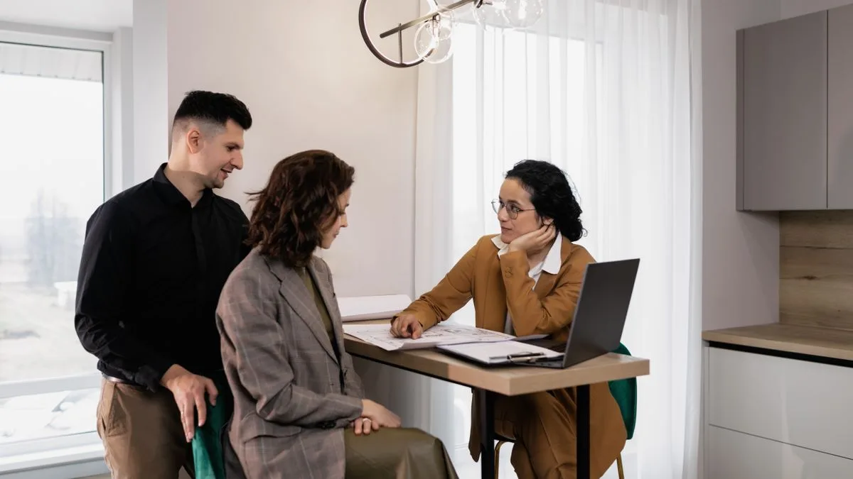Como Escolher a Imobiliária Certa Para Vender a Sua Casa (2026)