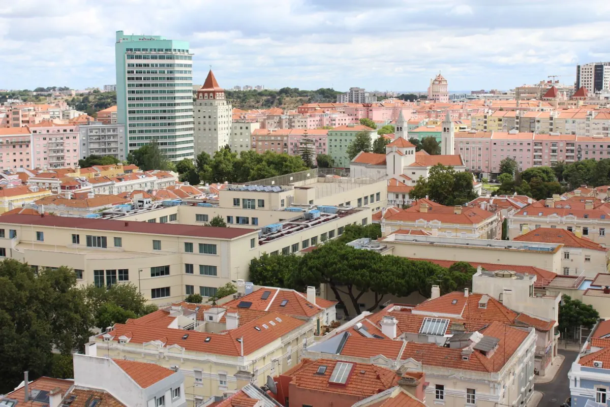 Marketing Imobiliário Portugal 2026 · O Que Mudou