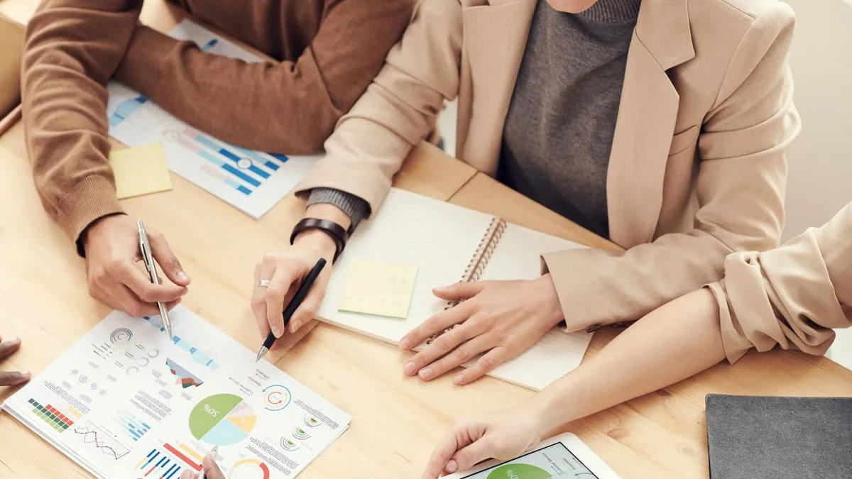 Onboarding de Consultor Imobiliário Novo em 90 Dias: Sistema Portugal 2026